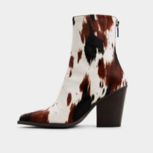 Cowboy Boots - Picture 1 of 4